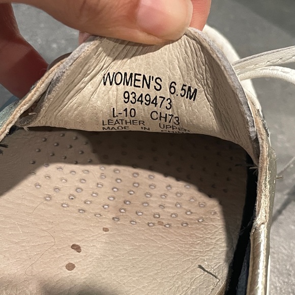 Sperrys - Picture 4 of 5